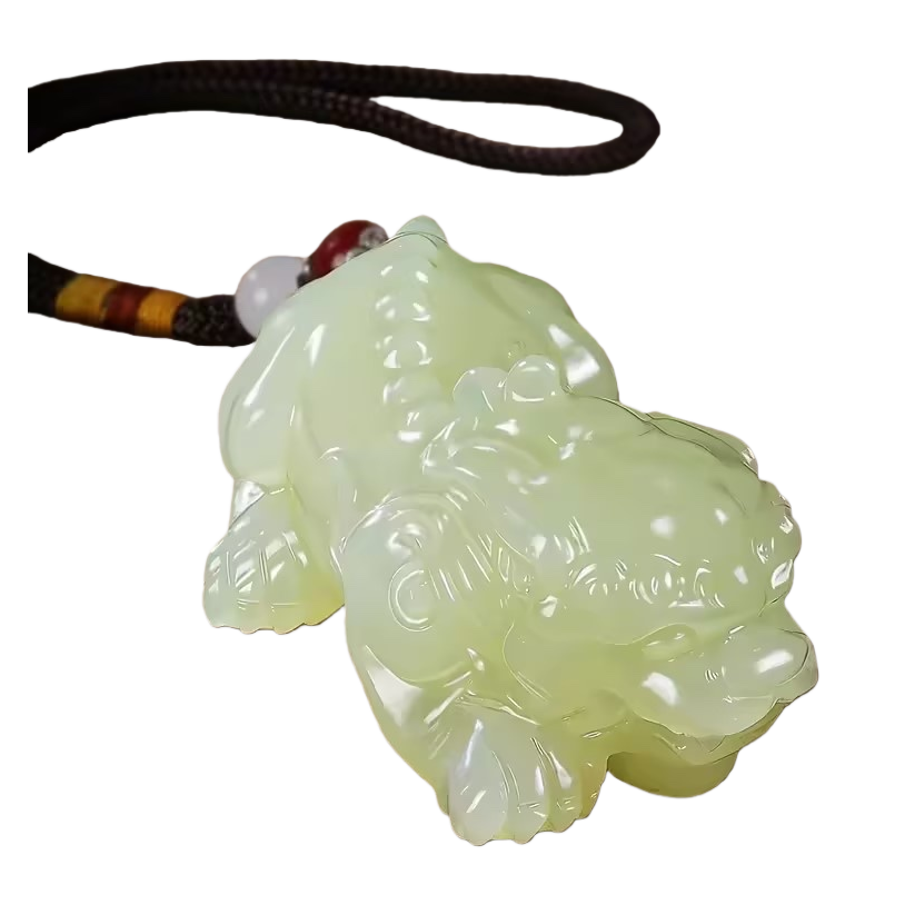 Exquisite light green jade-carved PI Xiu handicrafts, auspicious ornaments, collection, decoration and gift-giving choices Item Picture
