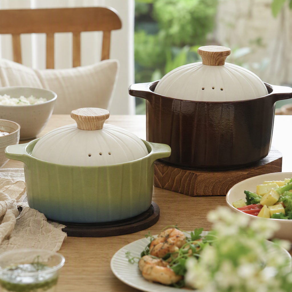 The multi-functional ceramic stew pot is green and brown with a wooden handle and white with a hole cover. It is a household soup pot that is heat-resistant and durable details Picture