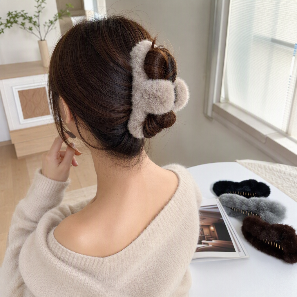Cute plush hair clips, multi-color and versatile soft hair accessories, student Korean-style hair accessories, girls' hair clips, 13 cm large mink hair grabber details Picture