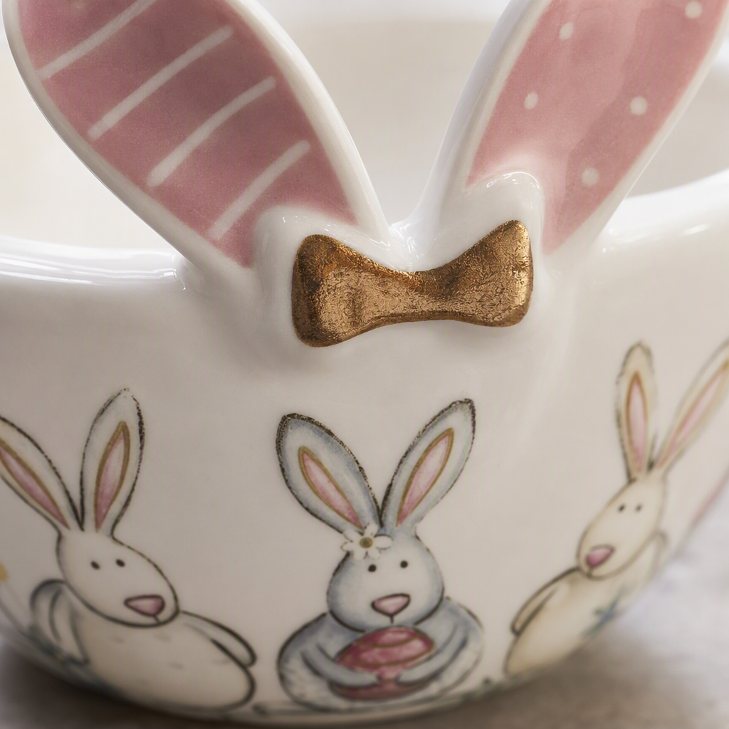 Cute white rabbit-shaped ceramic bowl kitchen tableware, creative children's breakfast soup bowl gift decoration for home use Application Scenario
