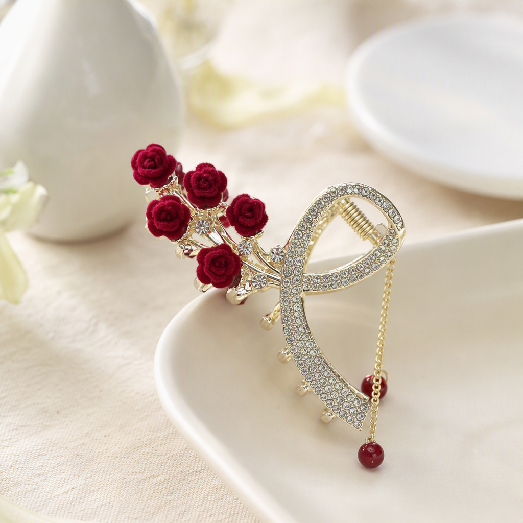 New Chinese-style wine red velvet rose grappling clip, diamond-encrusted tassel pendant, shark clip, festive bride's updo headwear, hair clip Specification image