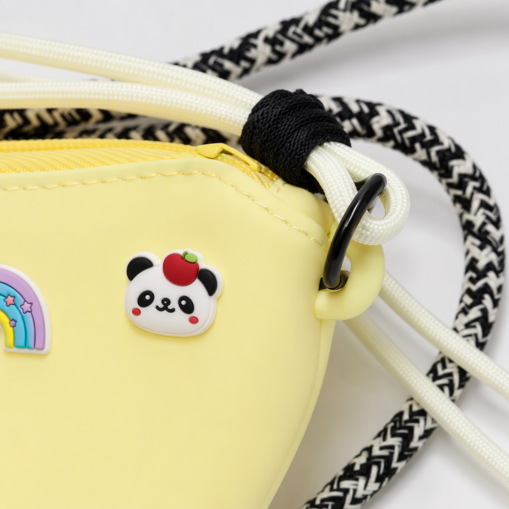 Six colorful half-moon children's crossbody bags with cartoon stickers, colorful silicone small bags and woven shoulder straps, cute and trendy styles Application Scenario