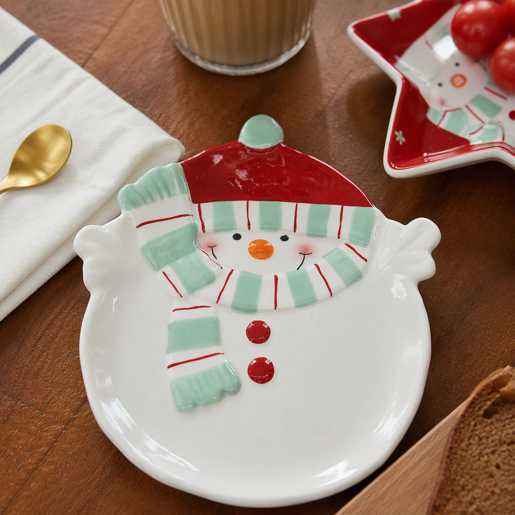 Creative snowman ceramic plates, cute cartoon household kitchen tableware, decorative ornaments, gifts to be given details Picture