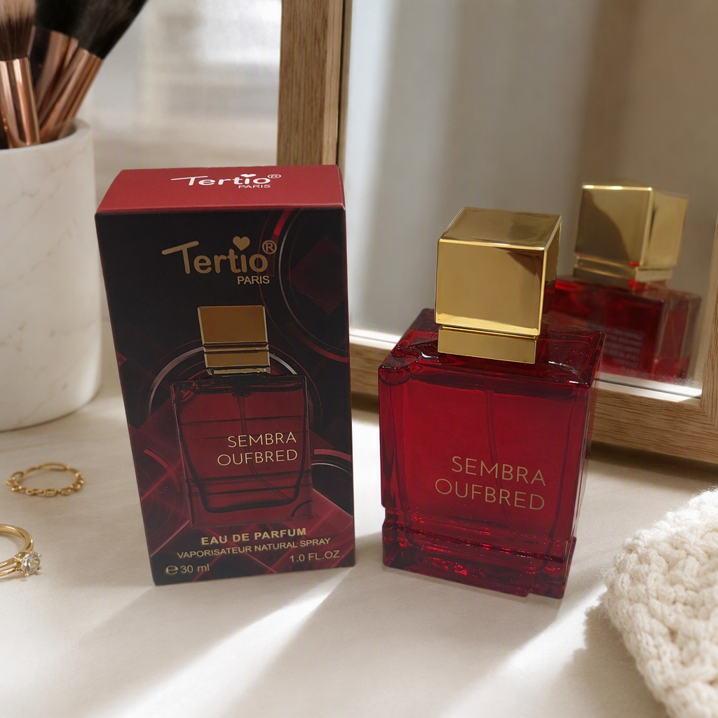 Fashionable red perfume bottle, exquisite packaging box, high-end gift box, gift decoration and creative design details Picture