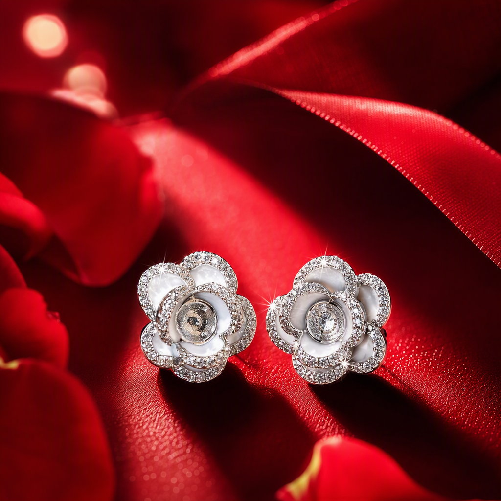 Silver flower stud earrings are simple, fashionable, elegant and versatile. They are trendy Korean-style earrings for women and couple gifts Specification image