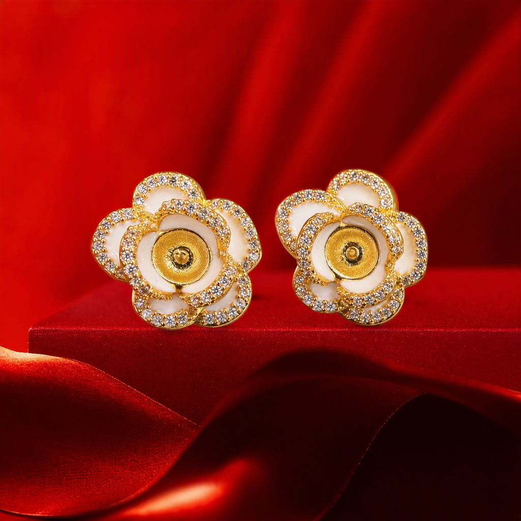 Golden flower stud earrings, simple and fashionable, versatile earrings, women's Korean-style trendy earrings gift Specification image