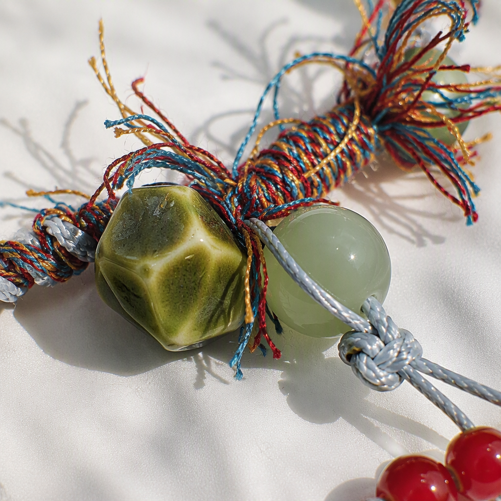 Tibetan-style hand-woven Jingdezhen ceramic bracelet, jade bracelet, fashionable, simple and versatile, trendy student style, traditional Chinese style and retro style jewelry customization Specification image