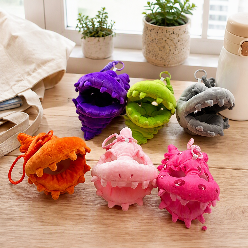 Cute cartoon dinosaur baby clothes, hats, plush pendants, schoolbags, keychains, dolls, souvenirs, wholesale for foreign trade, colorful plush crocodile-shaped keychains, Mother's Day gifts, acrylic keychains, accessories, fashionable and cute ornaments details Picture