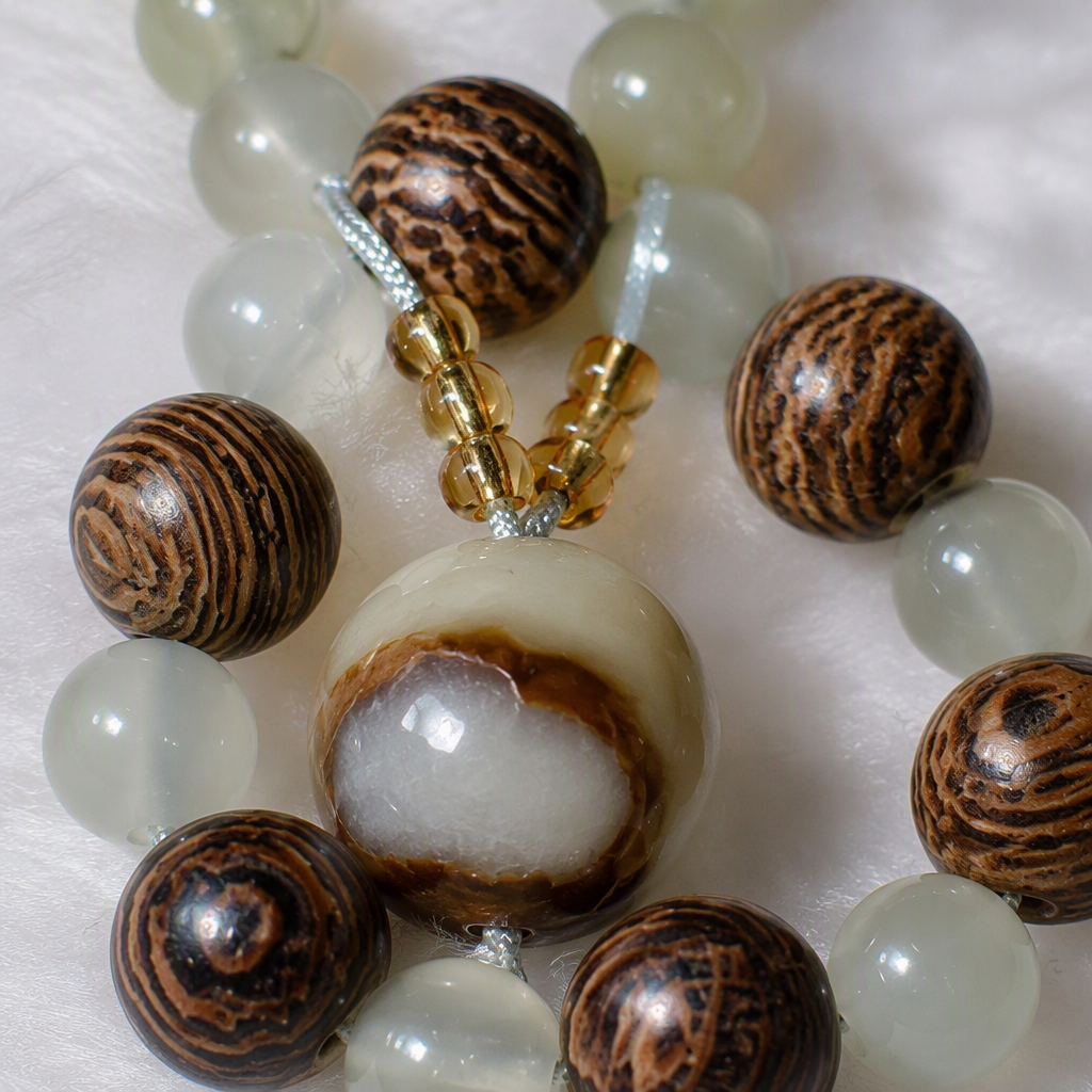 Natural "xiuyu polvo verde" jade madera colgante de accesorios de moda jade caída de jade colgante de teléfono móvil bolsas de coche llaveros colgantes regalos decorativos creativos Specification image