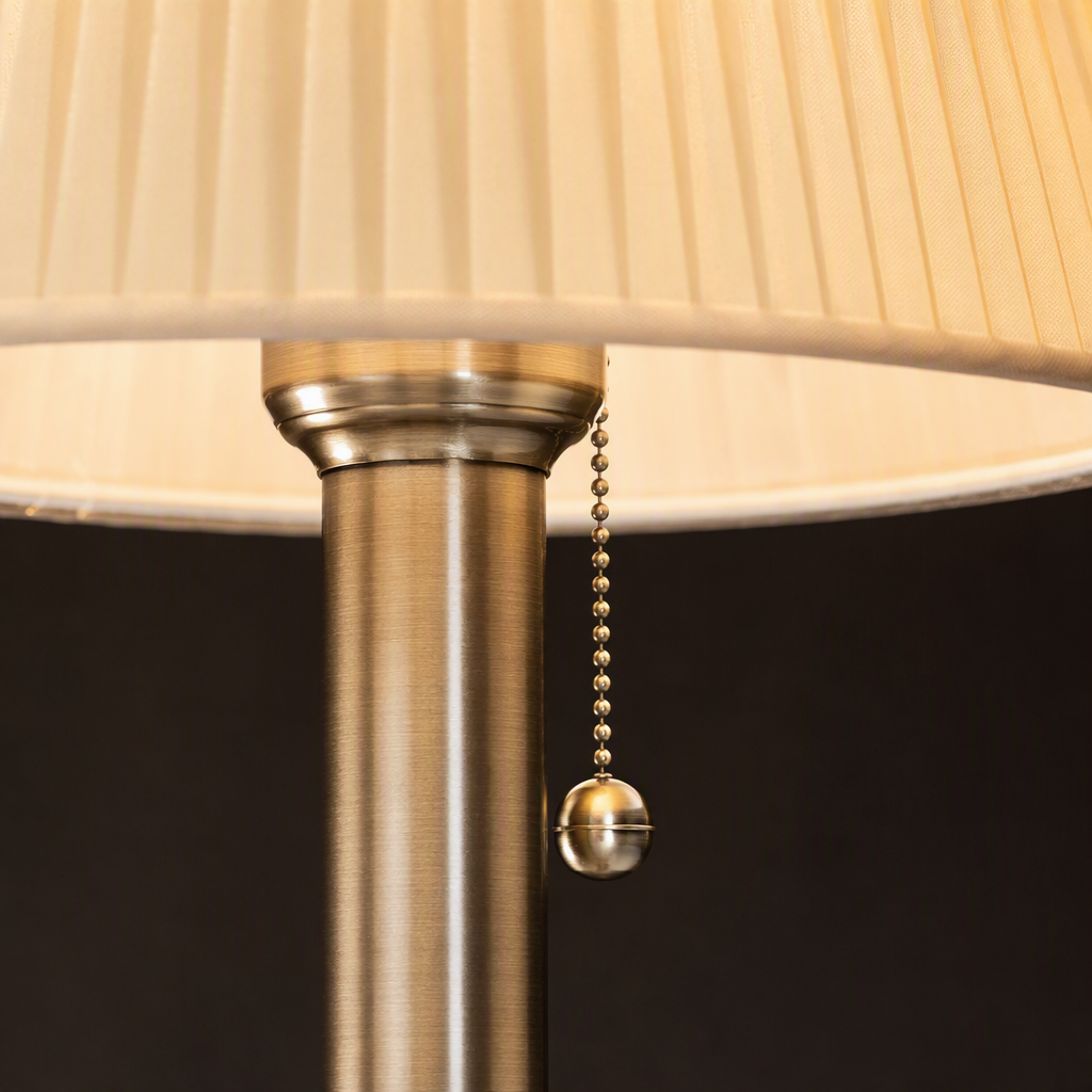 Modern, simple and creative floor lamps for bedrooms, living rooms, reading rooms, and study rooms, as well as energy-saving lighting fixtures Item Picture