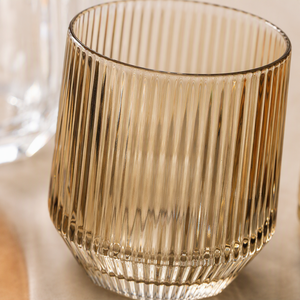 Amber-colored vertical hexagonal heart-shaped high borosilicate glass water cup set, Moroccan-style creative drink cups Application Scenario