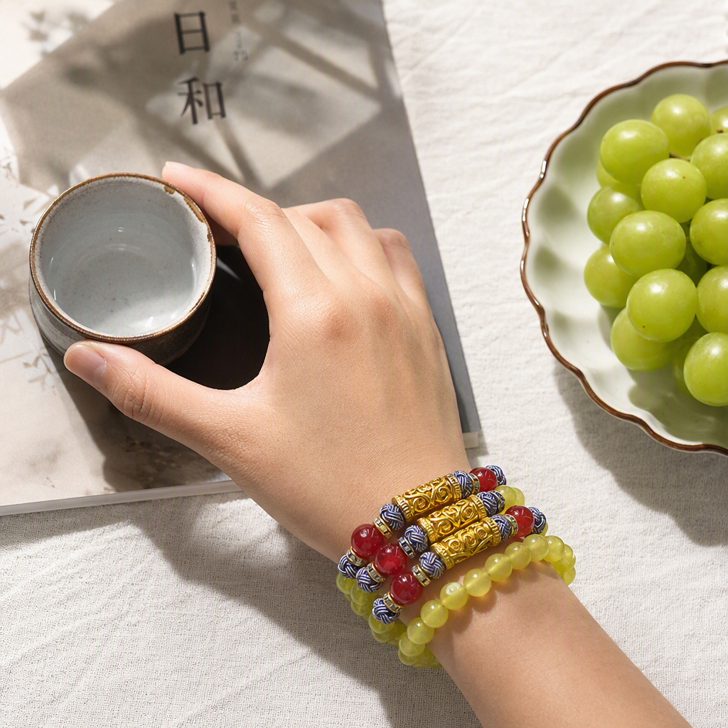 Gold jade hollowed-out red agate jade bracelet, natural Xiuyan jade, ladies, students, white-collar workers, smooth roads, symbolizing jewelry and bracelet, live-streaming, gift jewelry Application Scenario