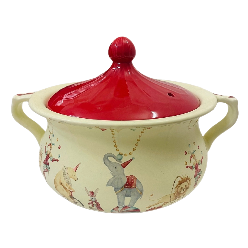 The multi-color ceramic pot with beige patterns and a red lid is a kitchen pot for stewing soup and stir-frying. It is multi-functional, heat-resistant and durable Item Picture