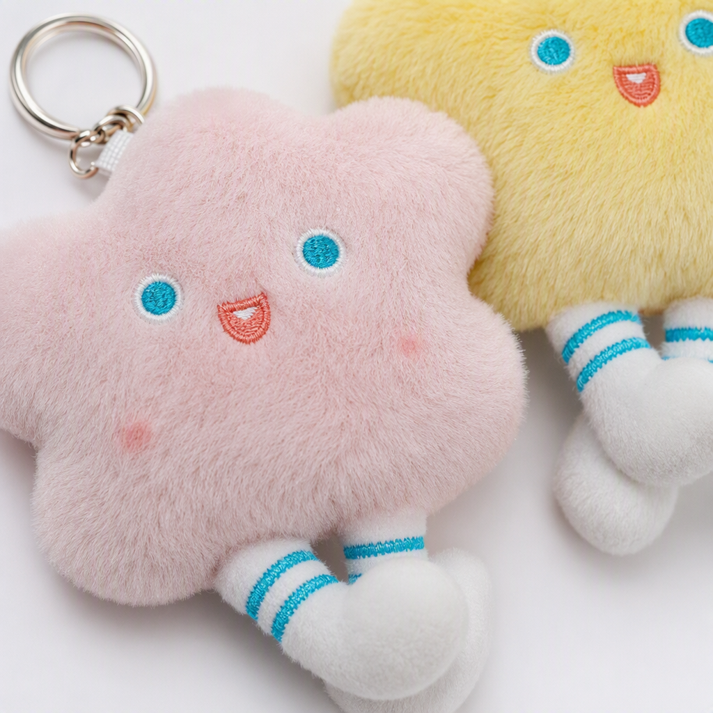 Cute cartoon five-pointed star plush schoolbag pendant, children's keychain pendant, cross-border trade wholesale, expression, pink cloud, yellow star plush keychain, Mother's Day gift, acrylic keychain accessory, fashionable and cute jewelry Item Picture