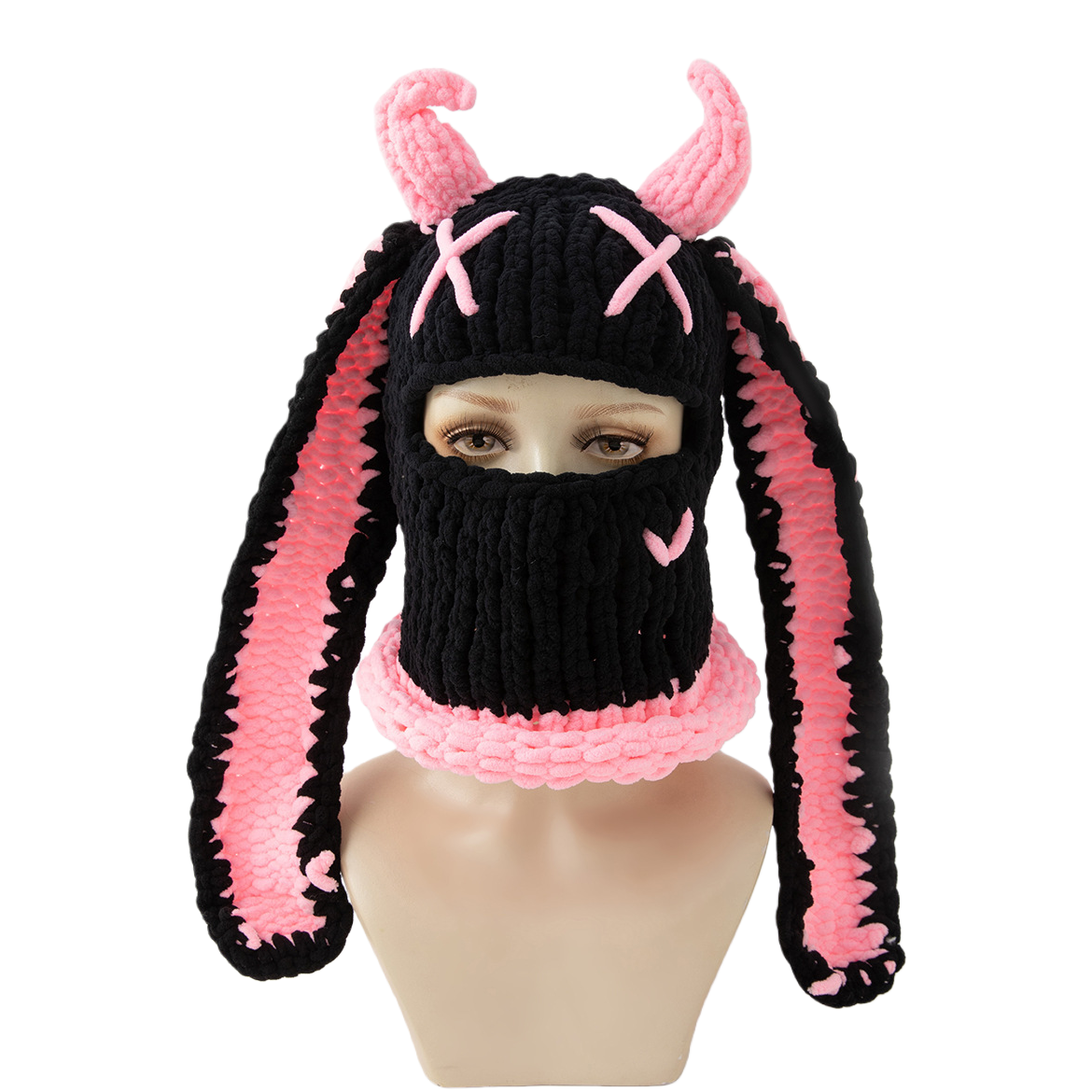 اما في الشتاء، فالاذن الارنب الاسود المستخرجة من الخطاف الوردي Item Picture