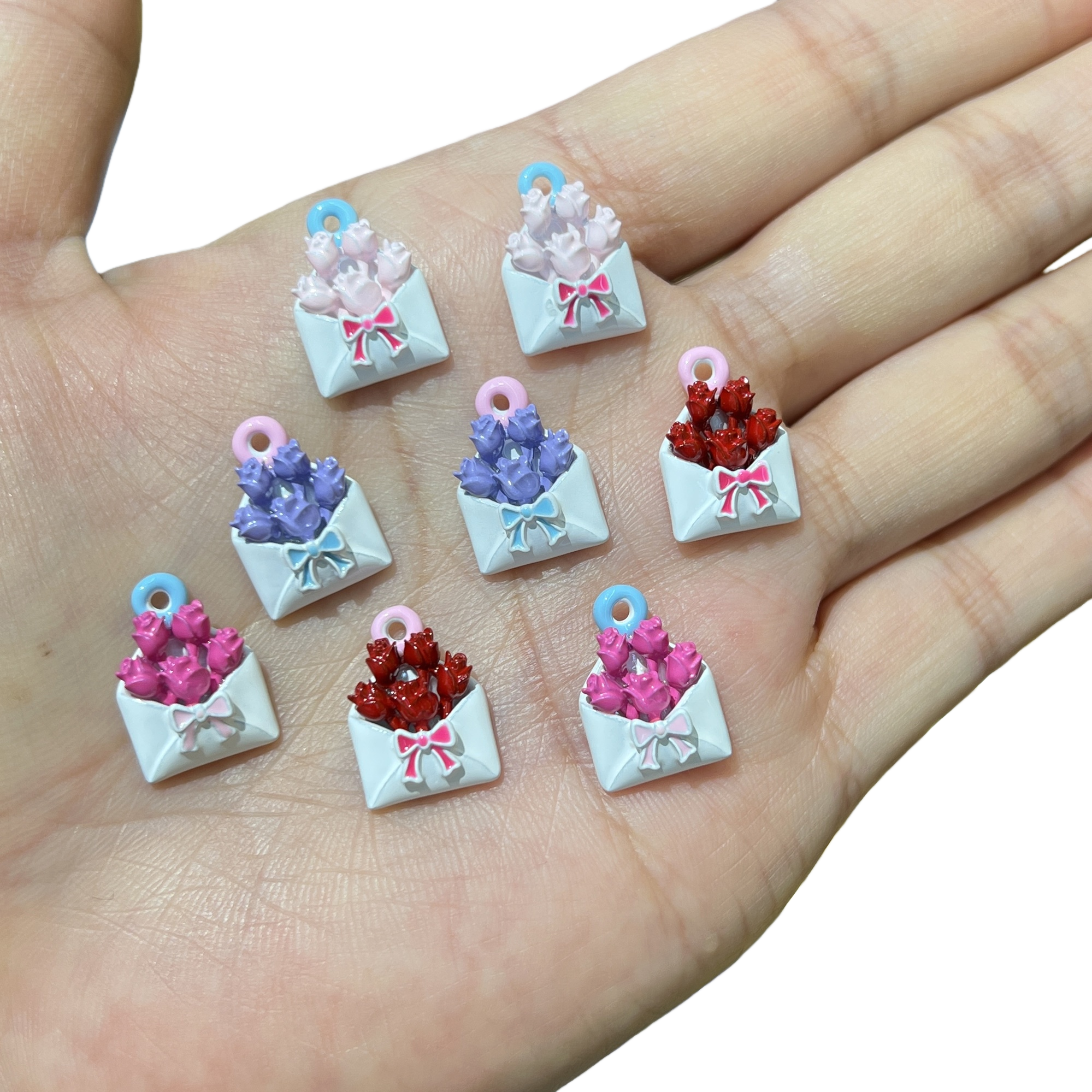 Colorful flower bouquets, envelopes, pendants, necklaces, creative gifts, couple accessories, fashionable and trendy, personalized designs Item Picture