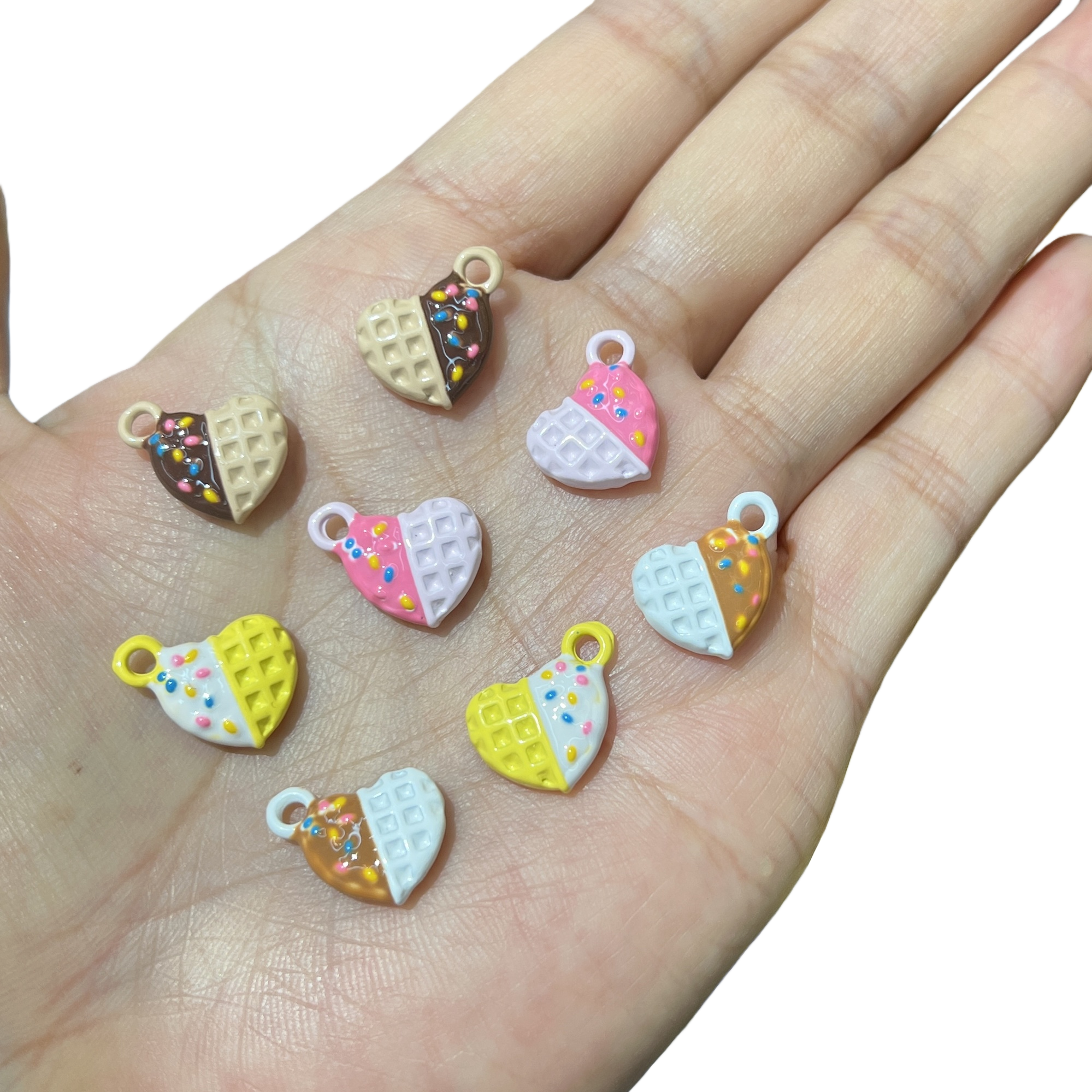 قلادة الوافل الملونة من زوجين المبدعين Item Picture