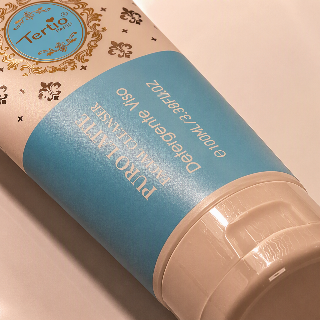 Blue Label White Tube Facial Cleanser Tertio PARIS PURO LATTE Deeply cleanses, gently hydrates and moisturizes Application Scenario