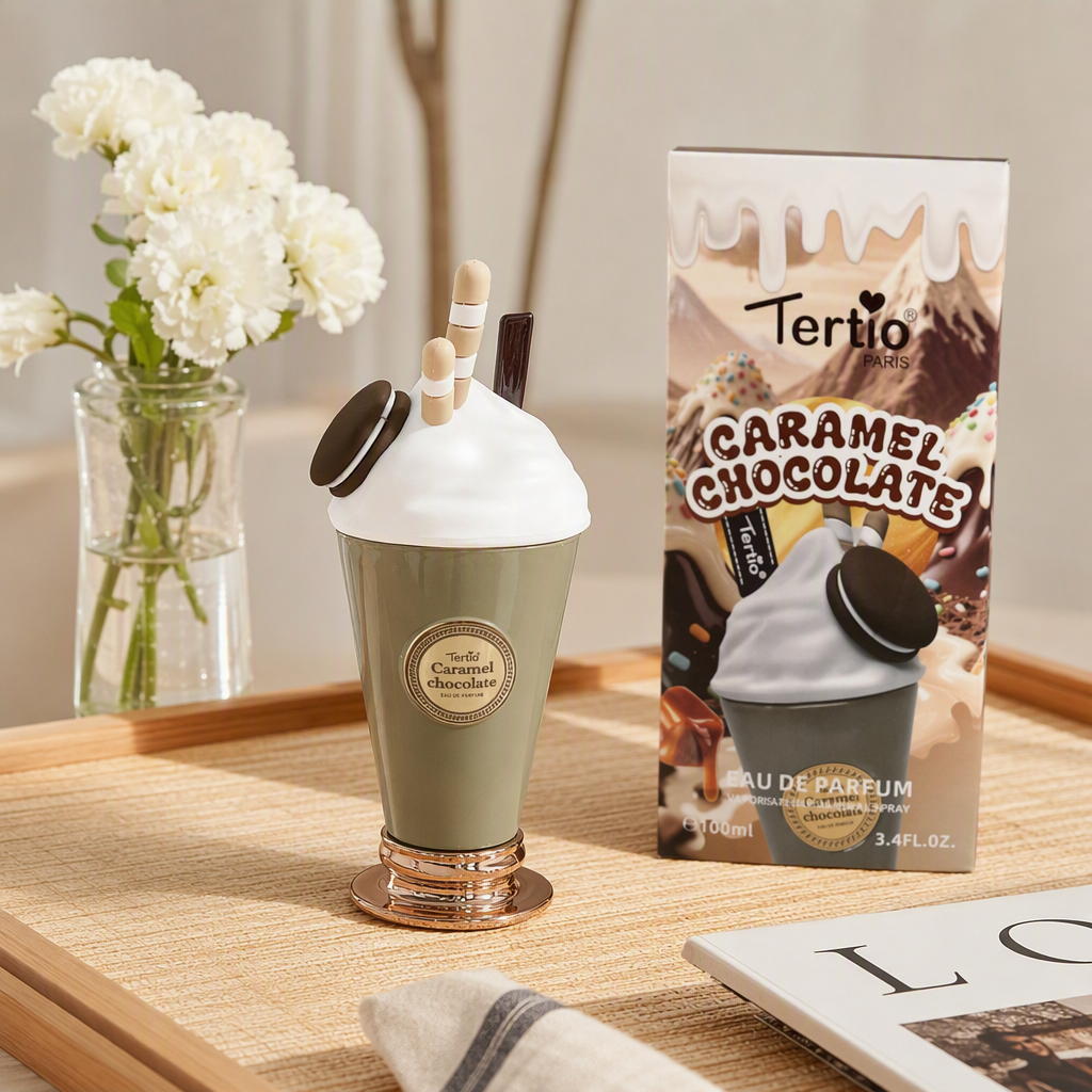 A fashionable brown cup body paired with a white cream top perfume bottle, a simple and elegant fragrance container and creative display piece details Picture