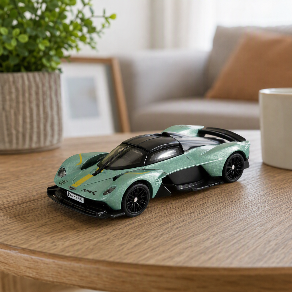 Simulación oficial con licencia del modelo de coche de aleación - aston martin valkyria 【1:64 verde 】 details Picture