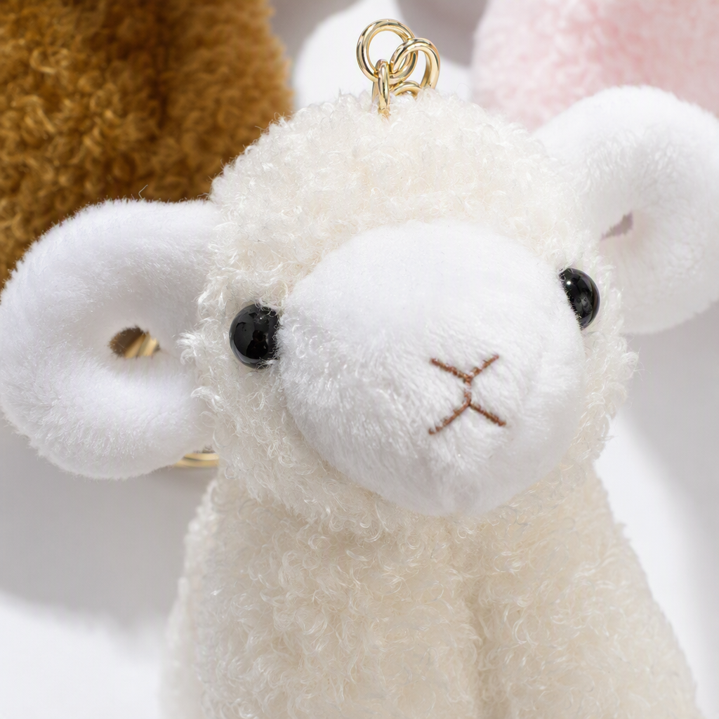 Adorable peluche oveja forma estrella hombre colgante muñeca adorable colgante adorable regalo regalo Application Scenario