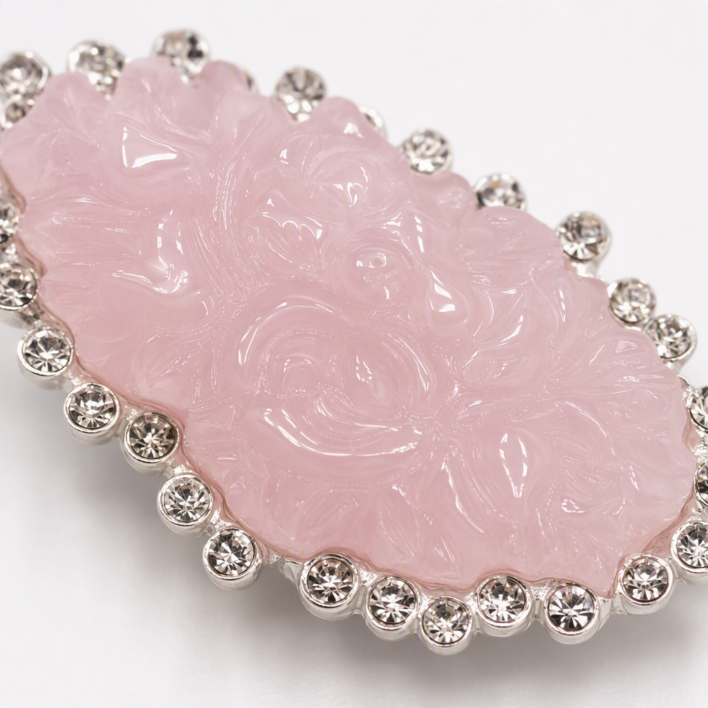 Shiny colorful diamond-encrusted hair clips, fashionable and versatile hair accessories, hairstyle decoration, hair clips, hair accessories for women Application Scenario