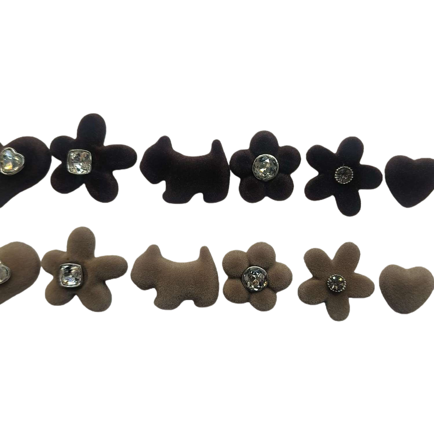 Brown suede flower dog heart-shaped decorative accessories, fashionable and cute pet jewelry accessories and supplies Item Picture