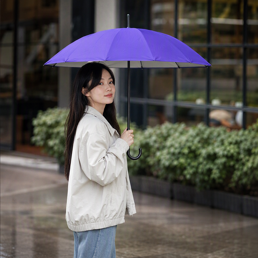 This multi-functional windproof and sunshade umbrella is lightweight, durable, and suitable for both sunny and rainy days. It is a fashionable and portable model that can protect against rain and sun