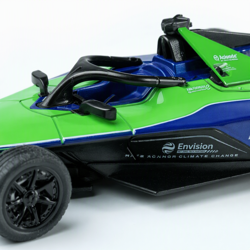 Officially authorized simulation alloy car model - Vision FORMULA [1:43 Green] Application Scenario