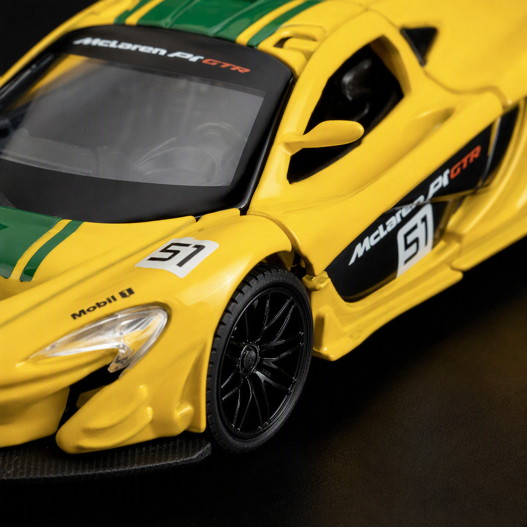 Officially authorized simulation alloy car model - McLaren P1 [1:43 yellow] Application Scenario
