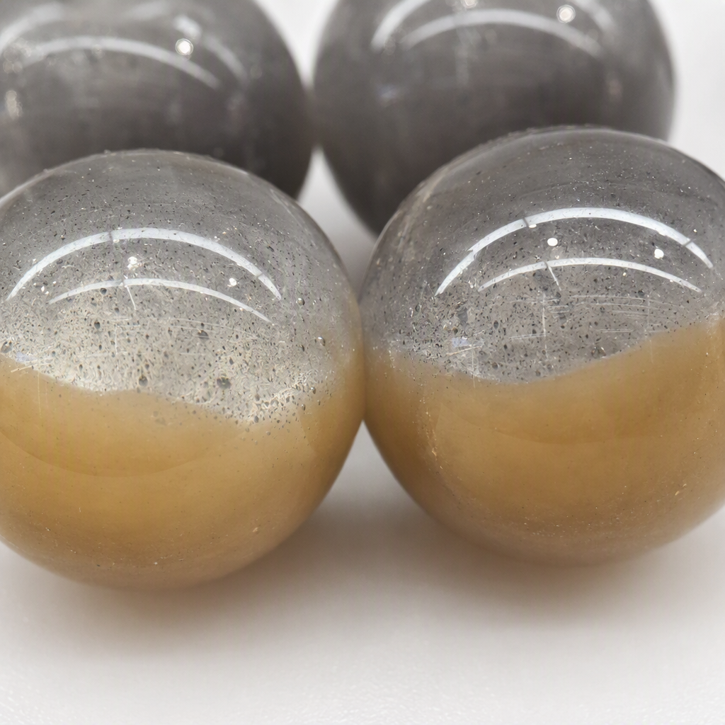 Fashionable and simple grey semi-transparent round bead jewelry accessories, handcrafted DIY material packaging jewelry accessories Application Scenario