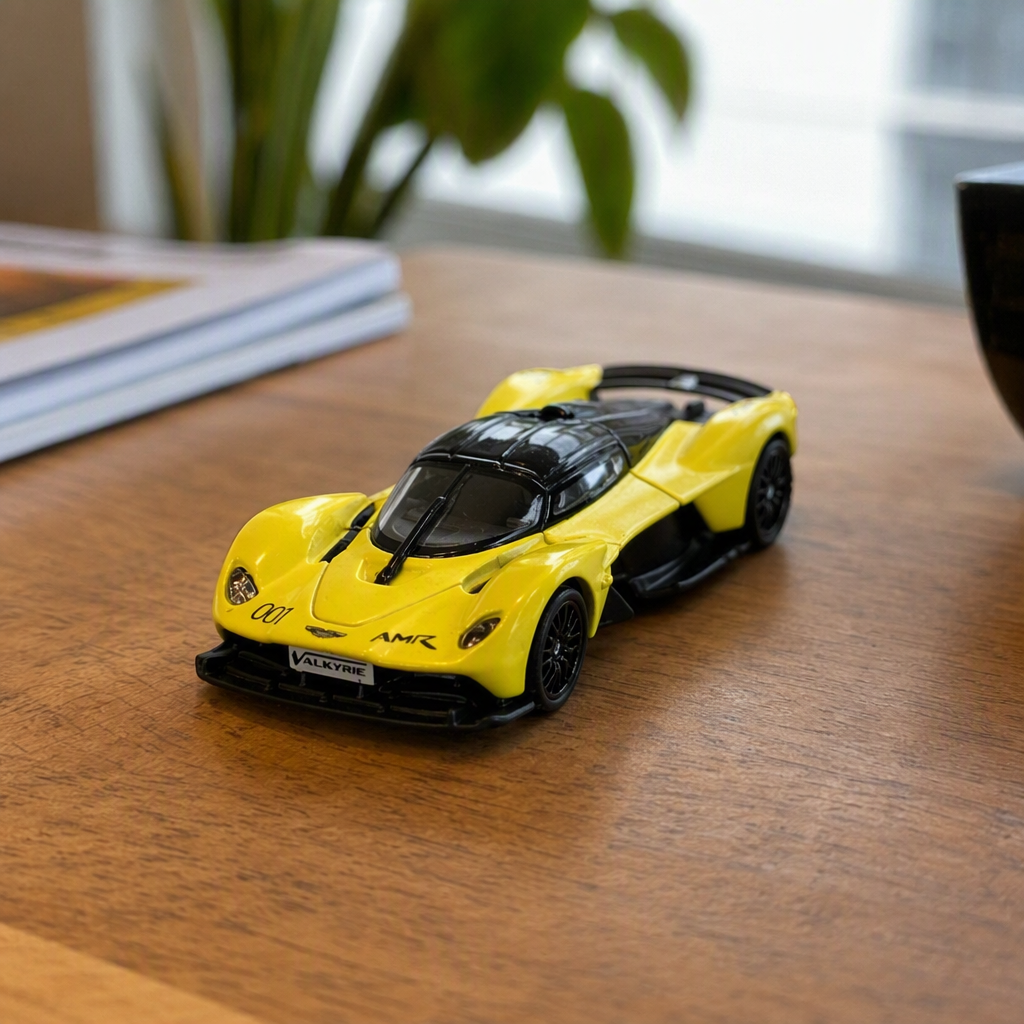 Officially Authorized simulation alloy car model - Aston Martin (Valkyrie) [1:43 Yellow] Specification image