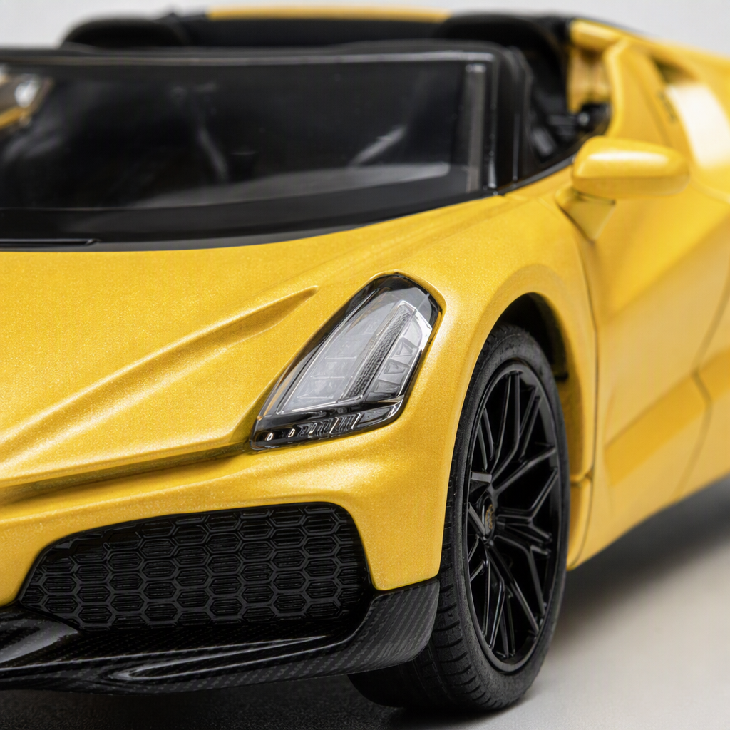 Officially authorized simulation alloy car model - Bugatti - Mistral [1:43 yellow] Application Scenario