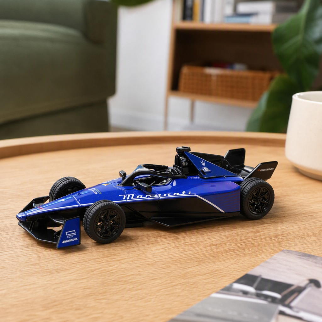 Officially authorized simulation alloy car model - Maserati FORMULA [1:43 blue] Specification image