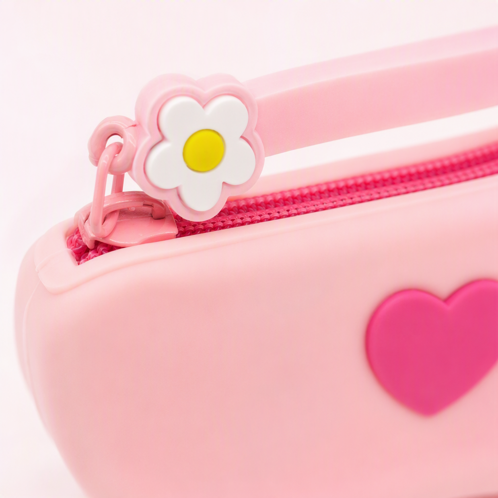 Multi-color silicone glasses storage box, shockproof, portable, fashionable and trendy protective case, available in multiple colors Application Scenario