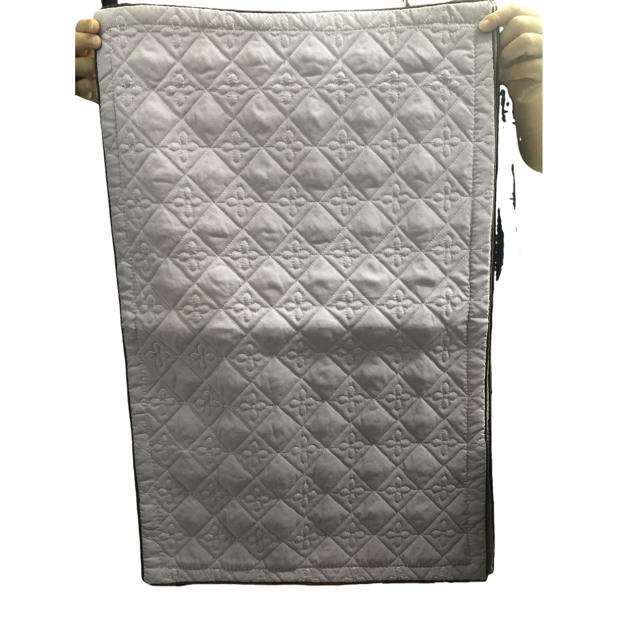 Soft and comfortable flannel blanket, warm cover blanket, home bed blanket for winter warmth, available in multiple colors Application Scenario
