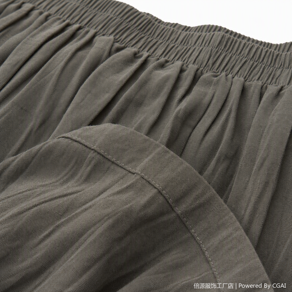Fashionable and versatile black pleated trousers, slimming and form-fitting casual pants, loose and trendy 9-inch pants for women in spring and autumn Application Scenario