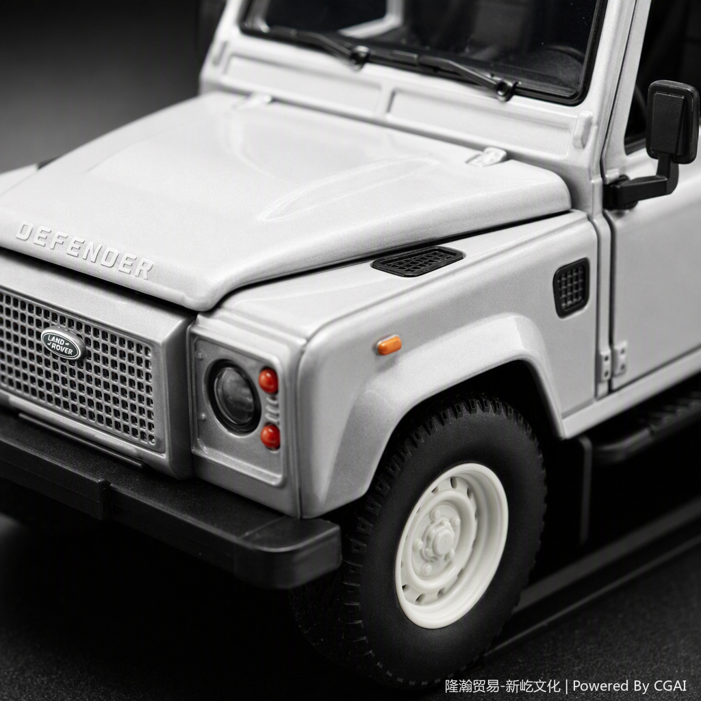 Officially authorized simulation alloy car model - Land Rover Classic Defender [1:32 Gray] Application Scenario