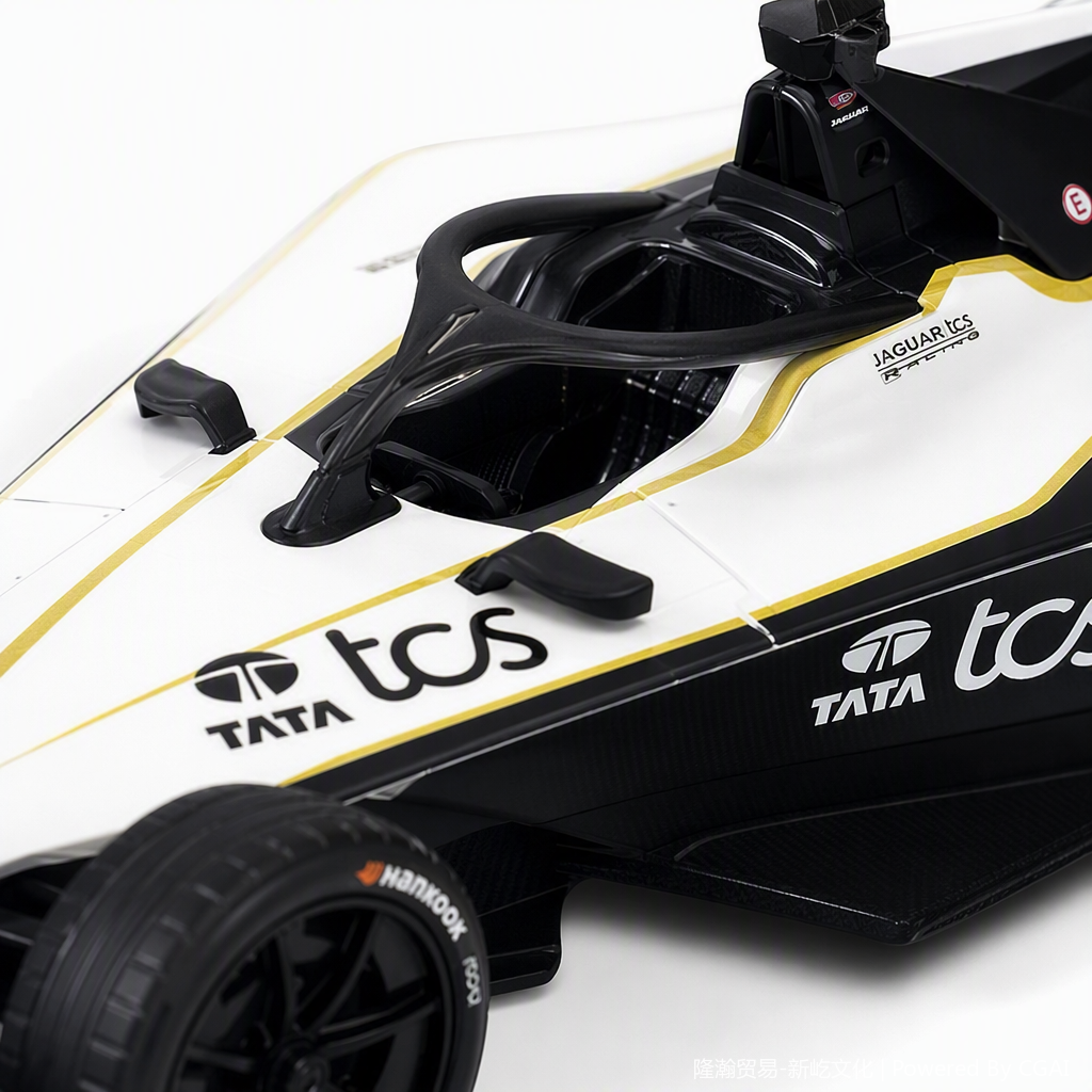 Simulación oficial con licencia del modelo de coche de aleación - FORMULA jaguar [1:18 blanco] Application Scenario