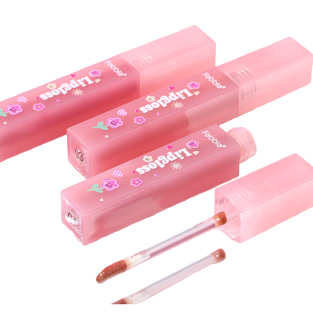 Long-lasting moisturizing lip gloss nourishes and hydrates, brightening the lip gloss lip balm moisturizes without stickiness, natural nude color