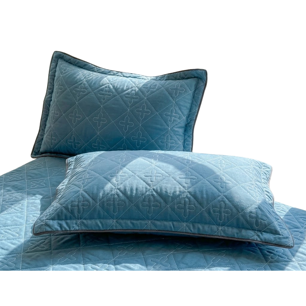 Warm quilted three-piece home textile set, simple and comfortable bedding available in multiple colors