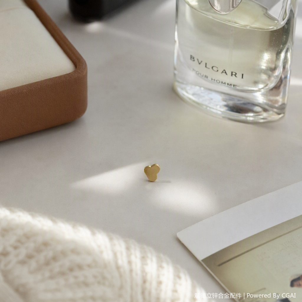 A variety of fashionable and personalized pendants, pendants, and accessories in multiple colors and trendy combinations are essential high-quality accessories Application Scenario