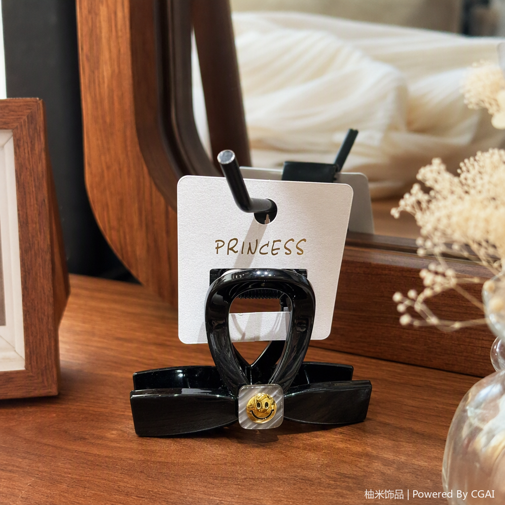 Fashionable black hair clips, golden smiling face decoration, simple and versatile hair accessories, hair clips, hair accessories, student hair clips details Picture