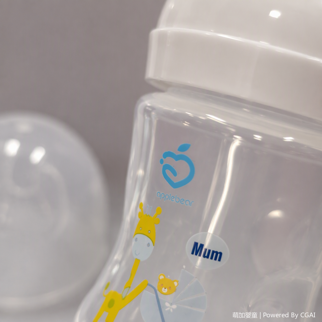 applebear transparent baby bottle, baby bottle, giraffe stroller, printed anti-drop with handle, safe baby product, pp material, 250ml Application Scenario