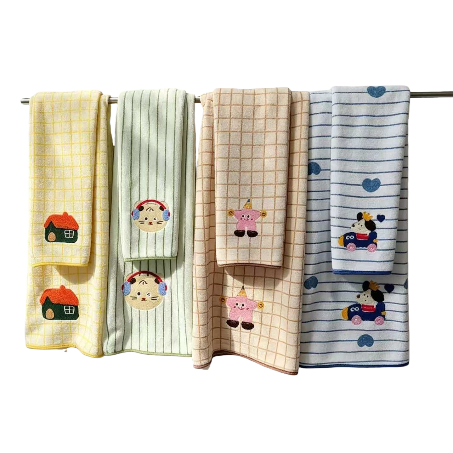 فالمناشف الناعمة والمريحة متاحة بألوان متعددة Item Picture