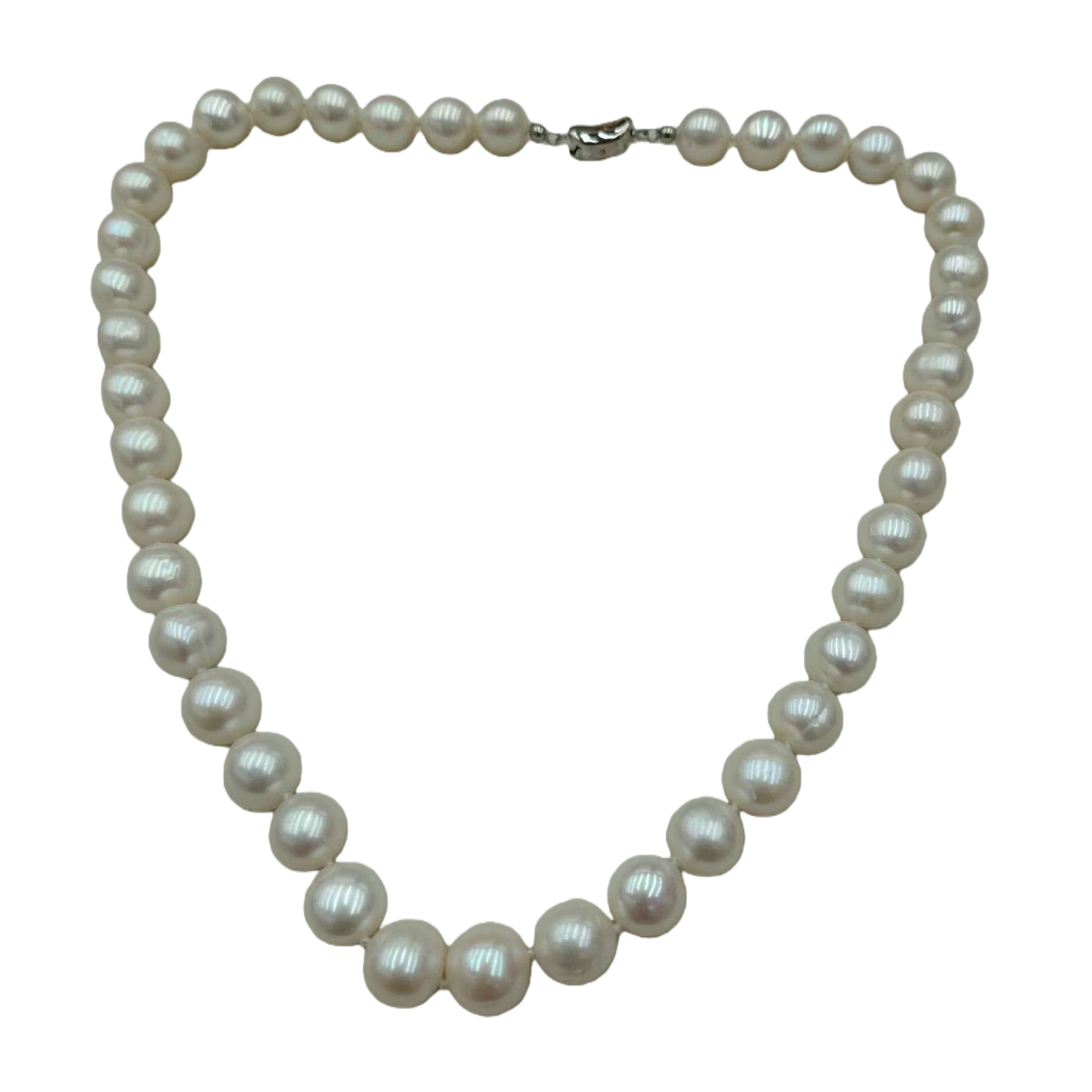 Elegant white pearl necklace, simple, fashionable and versatile, a classic gift accessory Item Picture