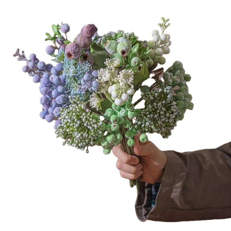 Realistic hand-held flower bouquets, realistic floral art in multiple colors and styles, suitable for gift decoration. Natural and realistic hand-held flower bouquets Item Picture