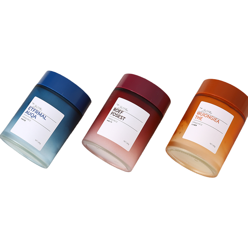 Ruofeng Perfume 100/180g is a car aromatherapy tennis perfume with a long-lasting and refreshing fragrance. It is a decorative product for purifying the air inside the car Item Picture
