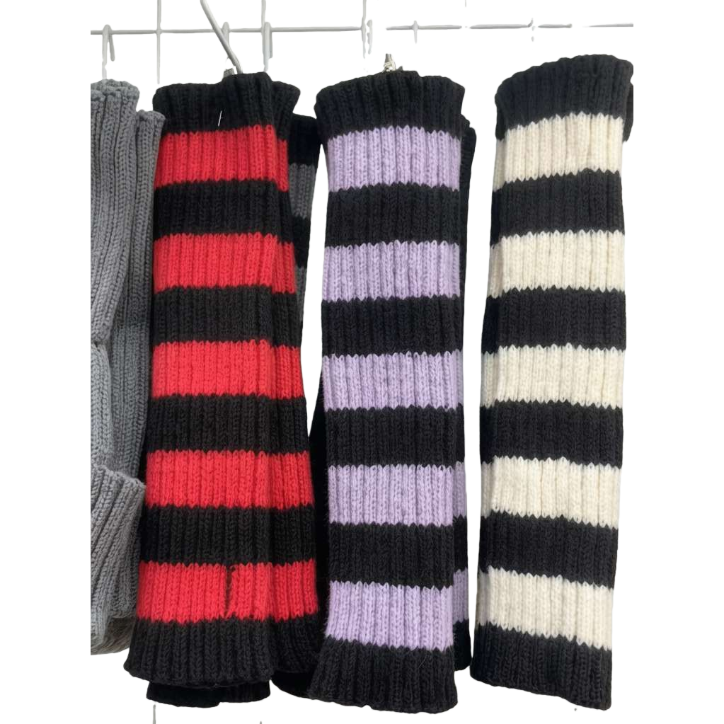 Модная, полосатая, теплая одежда для ног Item Picture