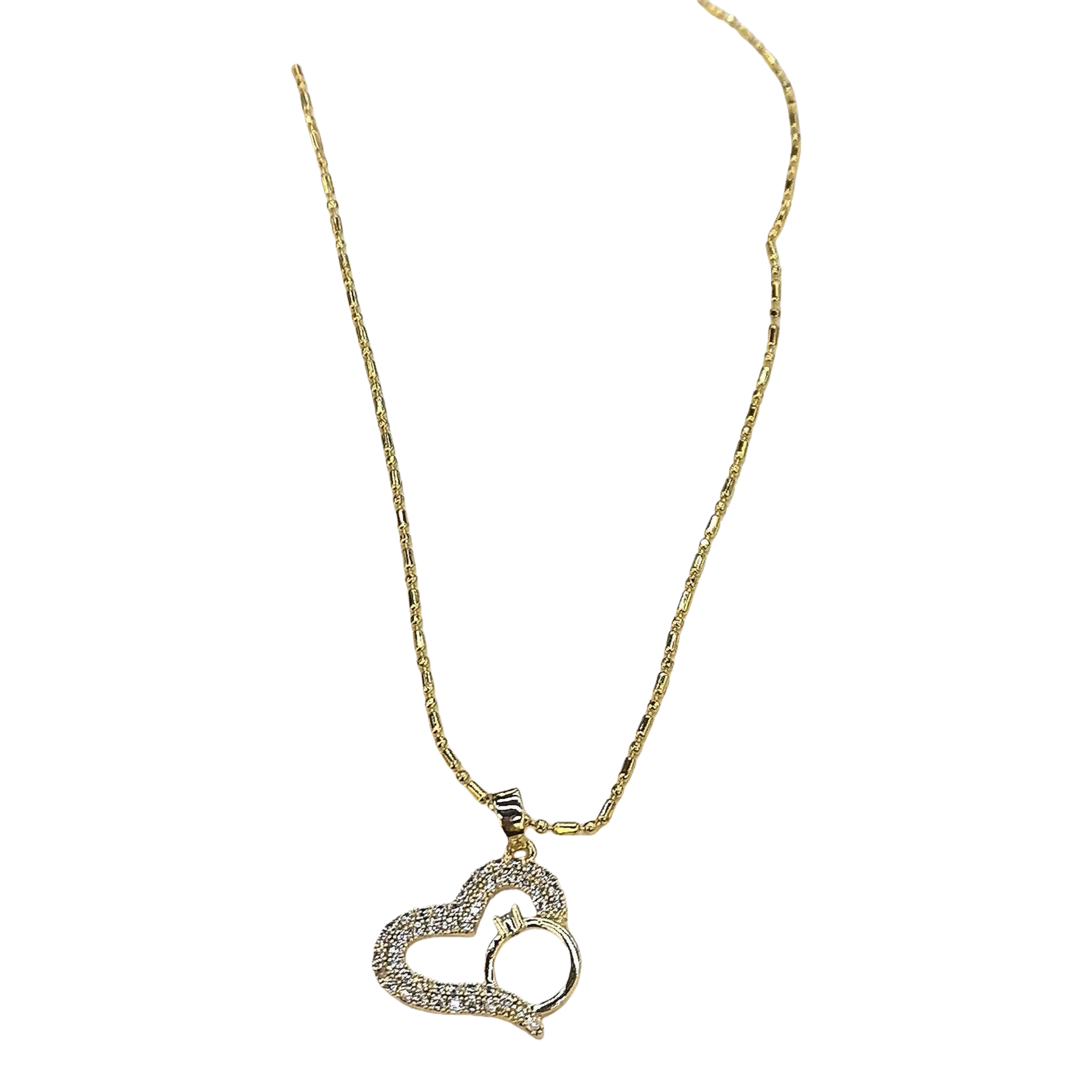 Shining golden heart-shaped diamond necklace, simple and fashionable Korean style necklace for women, as a gift and couple accessory Item Picture